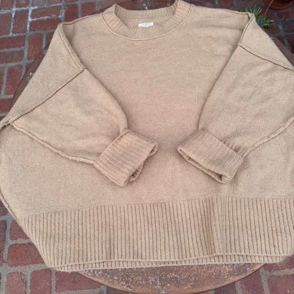 Billabong oversized tan comfy cozy sweater Size s - Picture 5 of 6